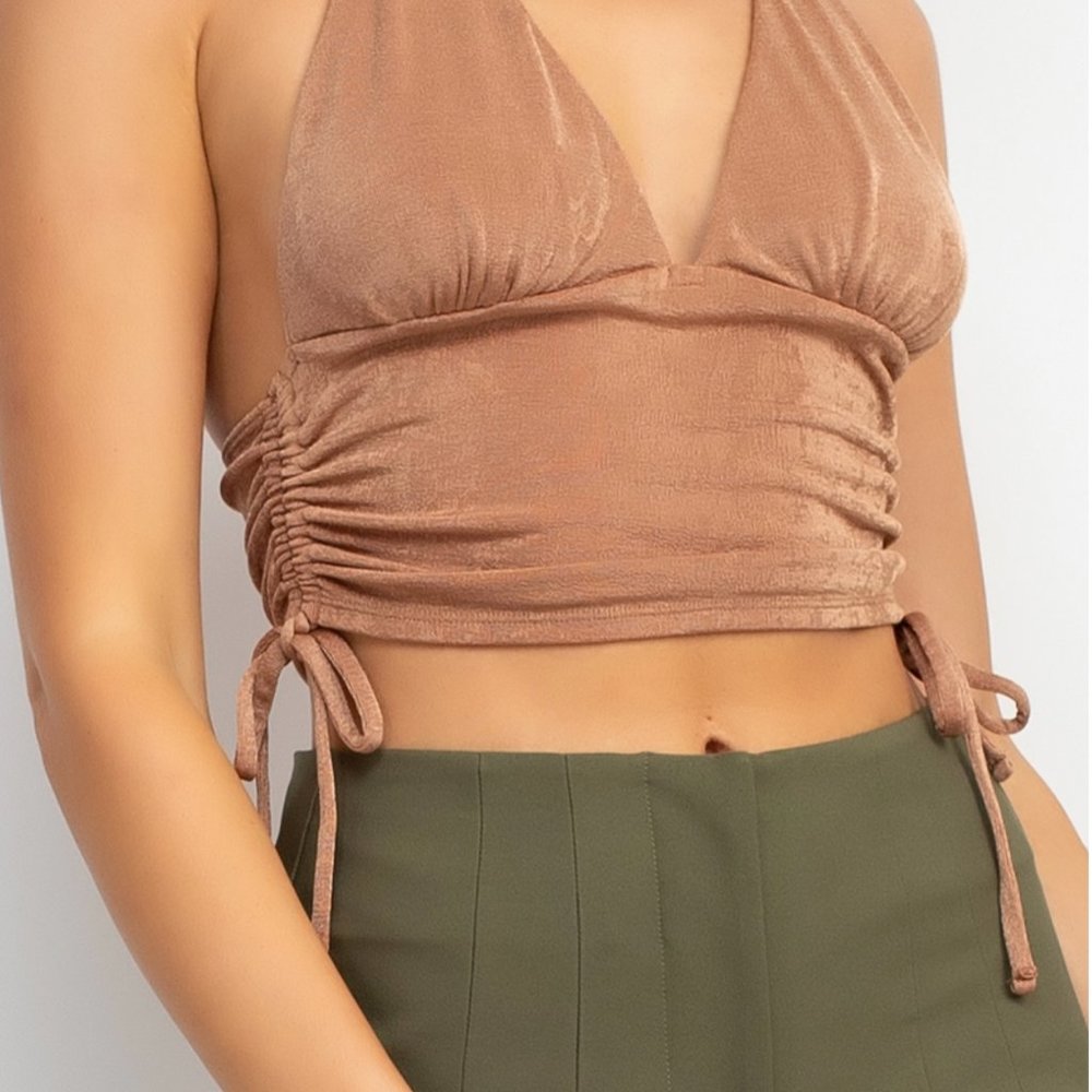 Halter Neck Ruched Top 🛍️🛍️ - Picture 2 of 5